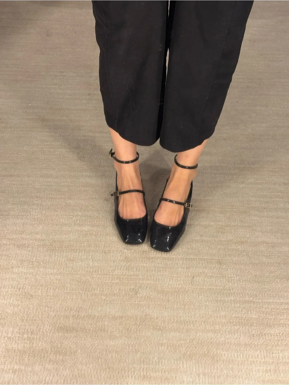Zara elegant black